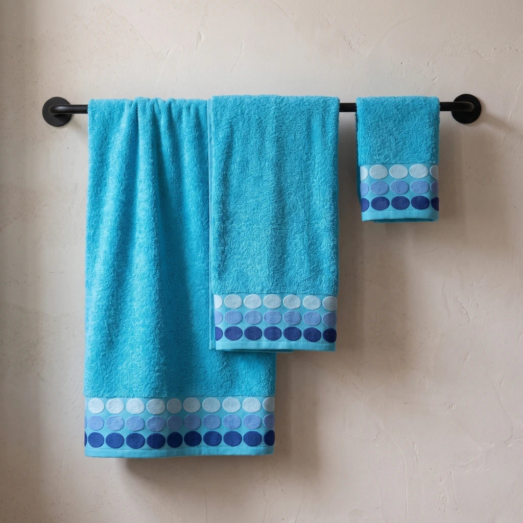 Set x 3 toallas y toallón premium 80% algodón MENUCHA
